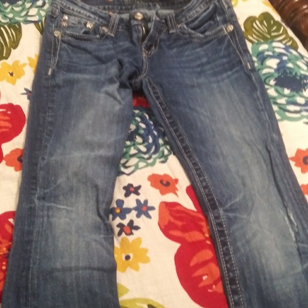 Jeans - Picture 2 of 2